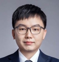 周斐 照片