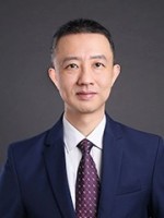 周晅毅 照片