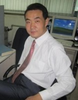 周跃亭 照片
