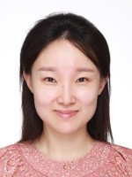 张莹 照片