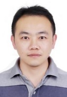 张华 照片