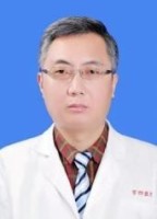 张弘 照片