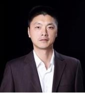 诸静其 照片