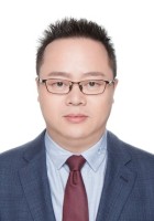 郑鑫 照片
