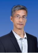 周成华 照片