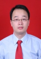王为 照片