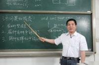 陈志泊 照片