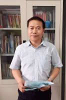 张立平 照片