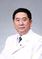 高硕 照片