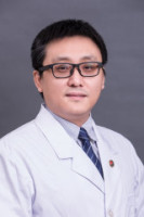 刘宏伟 照片