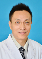 卢向东 照片