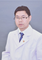 岳炫烨 照片