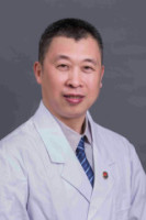 杨勇 照片