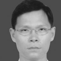 刘东云 照片
