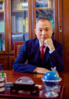 杨震 照片