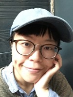 洪意凌 照片