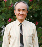 吳信田 照片