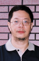 汪上曉 照片