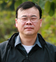 徐文光 照片