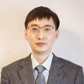 郭龑强 照片