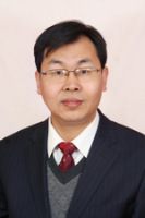 高新义 照片