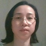 吕颂雅 照片