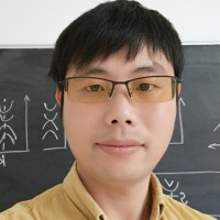 邱春印 照片