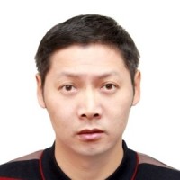 向华 照片