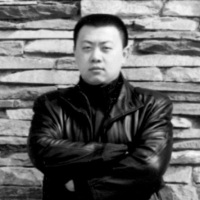 杨东 照片