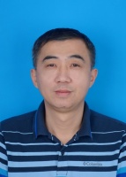 胡立嵩 照片