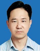 闫志国 照片