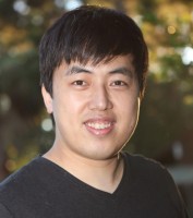 李毓龙 照片
