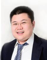 罗佗平 照片