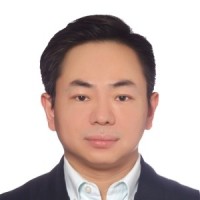 李炜明 照片