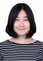 位宁 照片