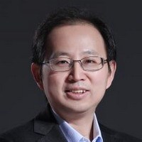 席建忠 照片