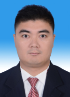李滨 照片