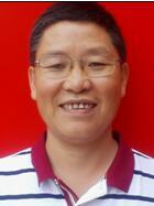 李炳乾 照片
