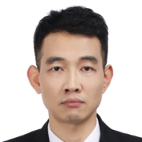 杨建 照片