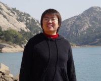 余小春 照片