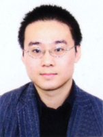 谭峰 照片