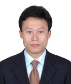 谭毅 照片