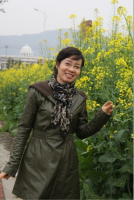 杨小凤 照片