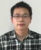 曹福勇 照片