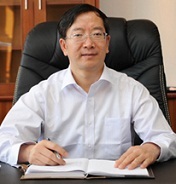 卢忠远 照片