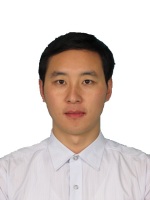 李新民 照片