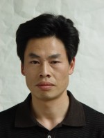 滕元成 照片