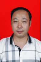 吕宏 照片