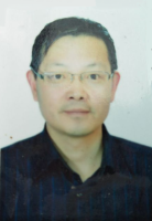吴伏家 照片