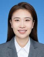 陈春曌 照片